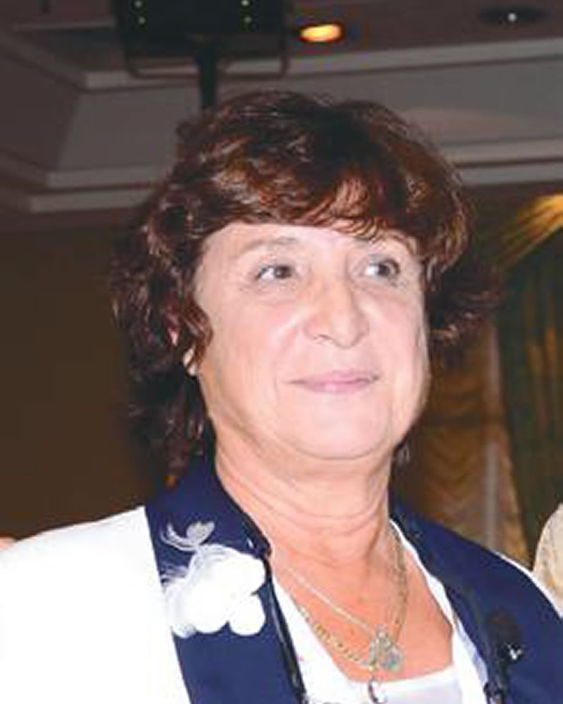 Dra. Adriana Ravizzini